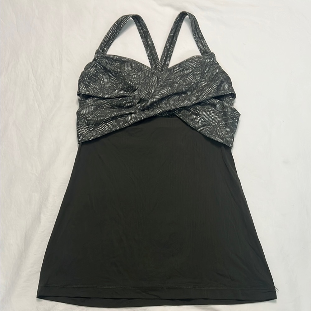 Lululemon Wrap it Up Tank Gator Green Size 6
